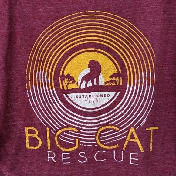 Big Cat Rescue Long Sleeve Lion Record Shirt Red - Picture 5 of 7